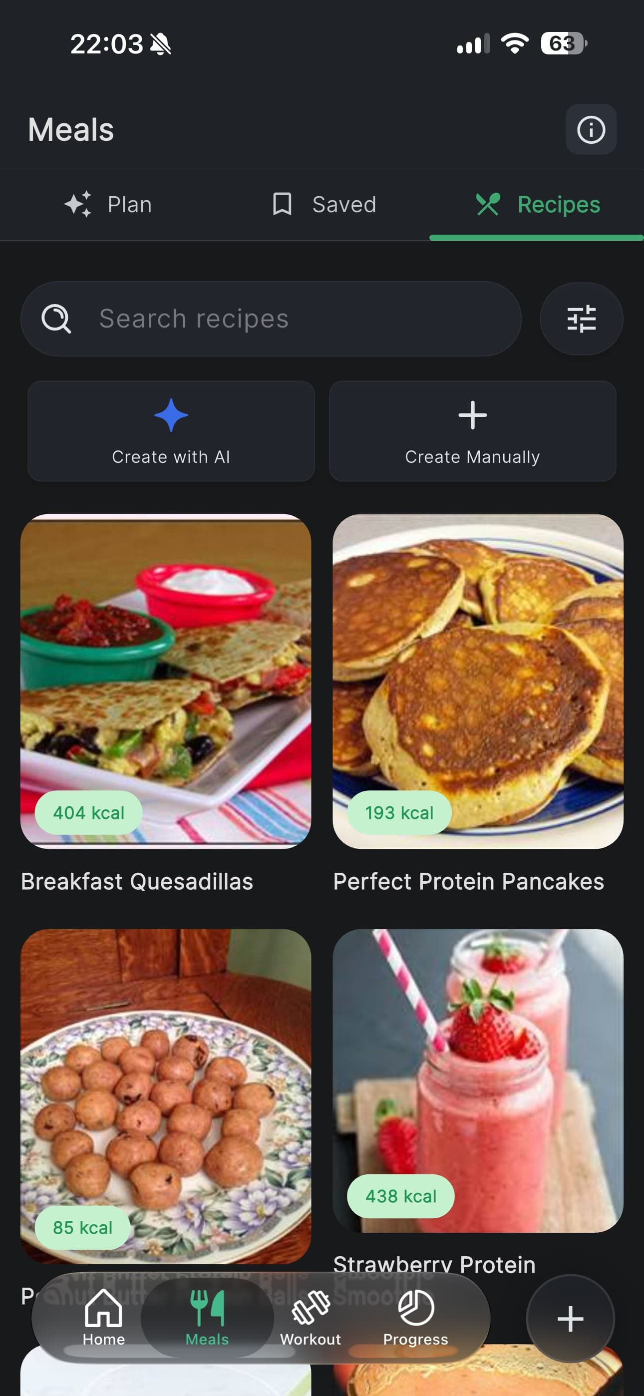 The recipe library with create-with-AI and create-manually buttons above a grid of recipes, each tagged with its calorie count.